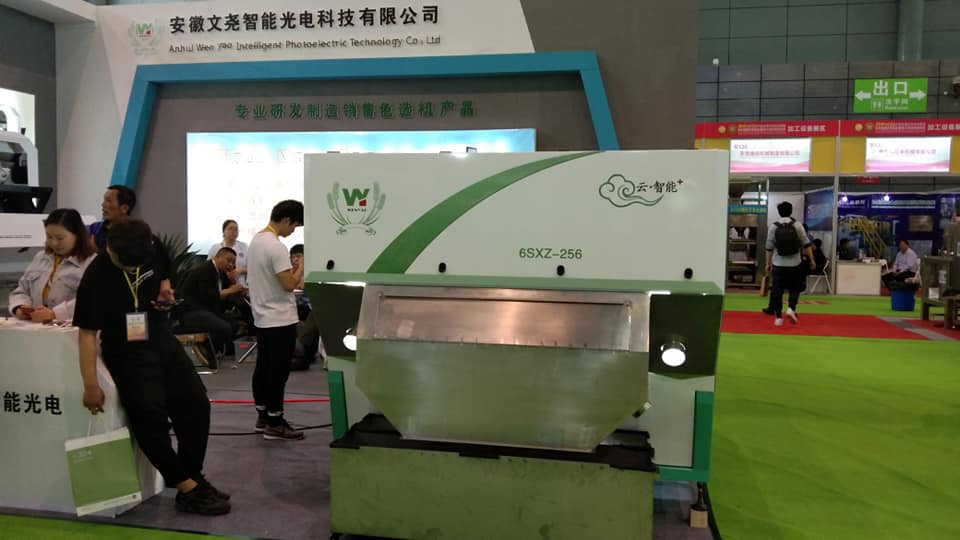 Belt Type Copper / Aluminum / Mineral / Quartz / Color Sorter Machine Large Capacity