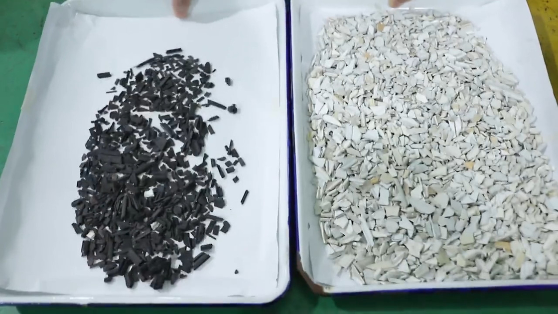 Recycling Plastic Particle Color Sorting Machine PP PET PVC Color Separator Machine