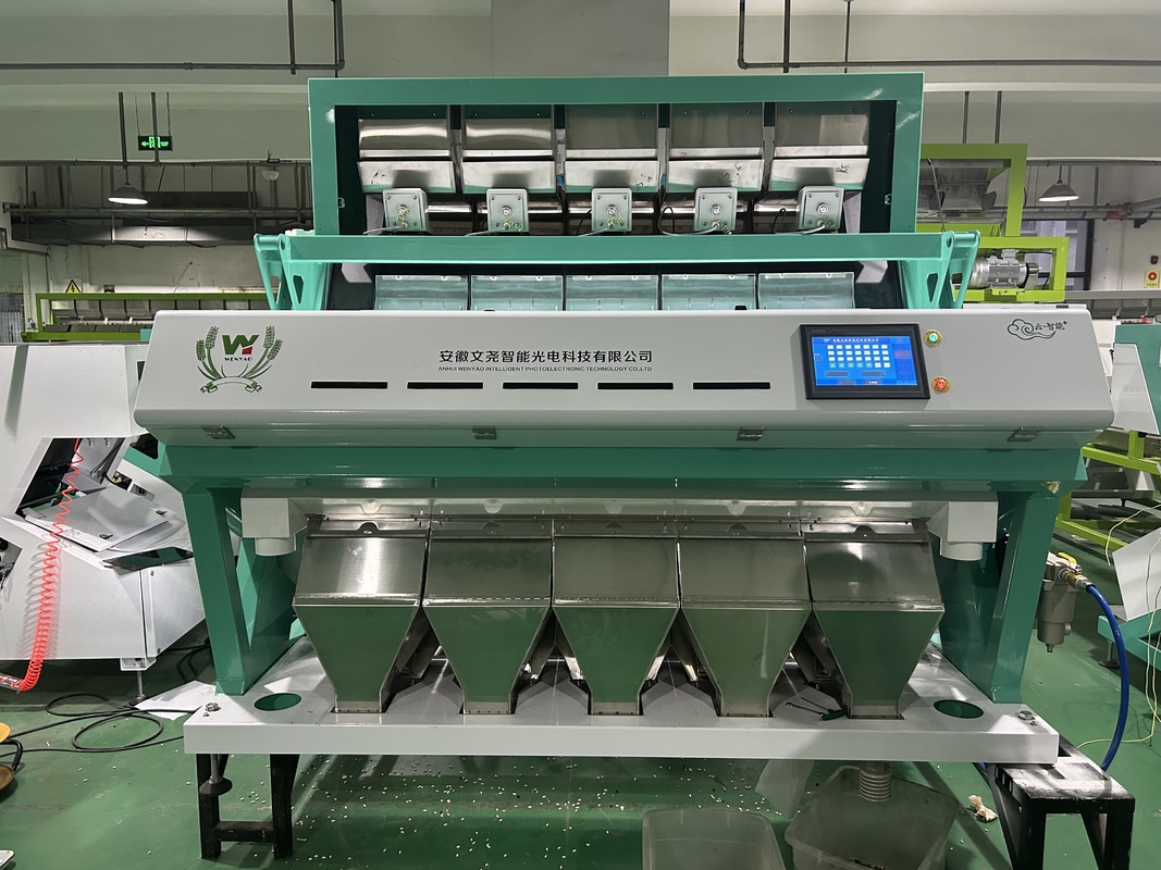 Highly Efficient 220V / 50HZ Rice Color Sorter Machine For Precise Sorting Parboiled Rice