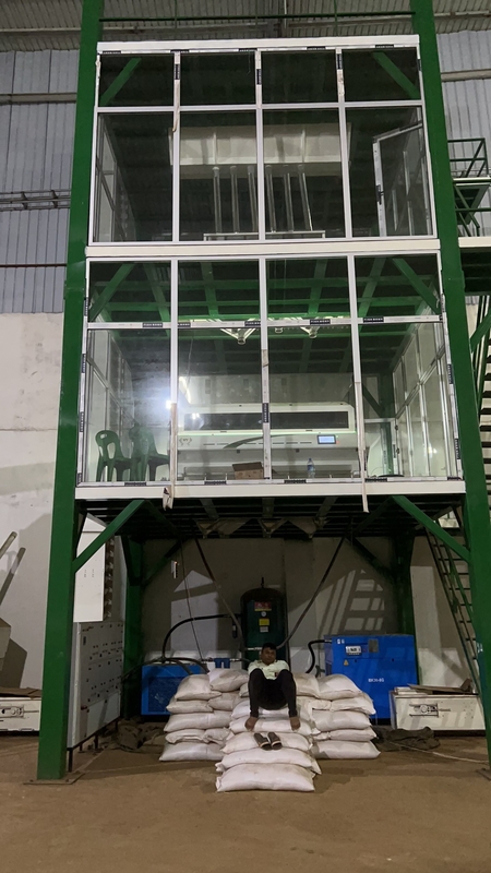 Stainless Steel Material Beans Color Sorter With 8 Chutes 4 - 5t/H