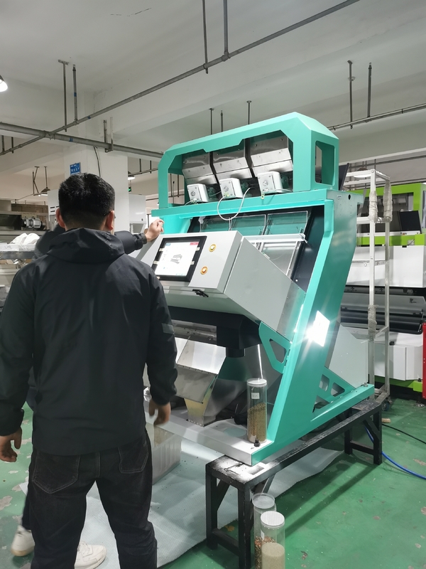 Precision Color Sorter Grain  Corn Quinoa  Low Noise Operation Interface For Sorting Large Capacity