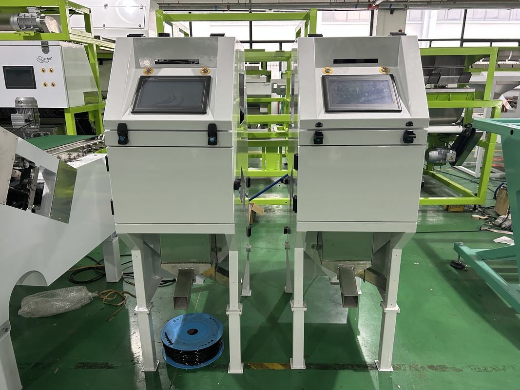 WYCS1-32 Intelligent Macadamia Nut Cashew CCD Sort Machine Rice Selector Machine Cereal Color Sorter Low Price
