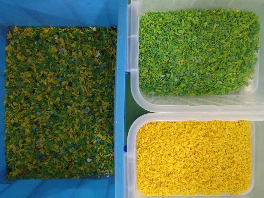 3 Chute Manufacturer Direct Sell CCD Camera PET PVC PP Plastic Color Sorter Machine