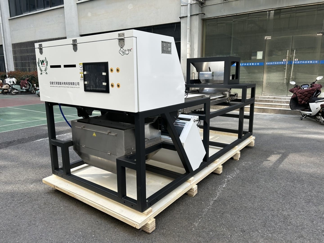 High Speed Hazelnut Color Sorting Machine For Hzelnut Optical Color Sorter