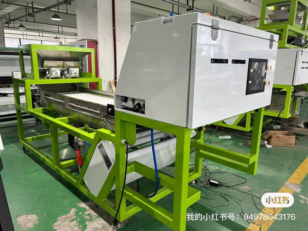 Industrial High Accuracy ≥99.99% Manganese Ore Color Sorter with LED Light Source and Metal Ejector for Pebble Sorting