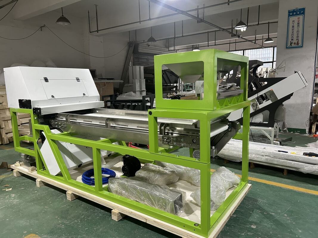 Industrial High Accuracy ≥99.99% Manganese Ore Color Sorter with LED Light Source and Metal Ejector for Pebble Sorting