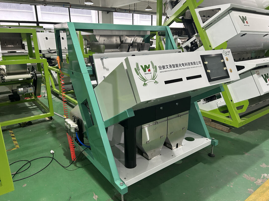 Wenyao High Sorting Accuracy Rice Color Sorter Machine Optical Sorting Machine for Grain Cleaning with Air Compressor Air Tank