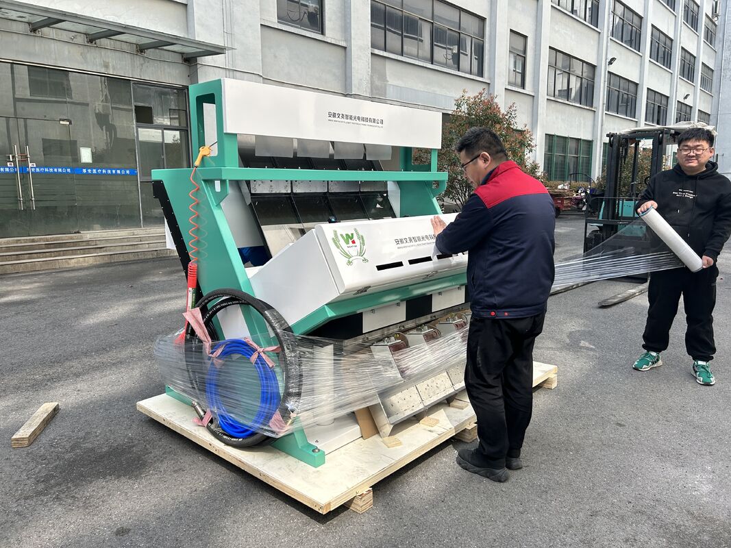 WENYAO Intelligent 4 Chutes Optical Grain Color Sorter High Accuracy and 2.-4 T/H Capacity Rice Wheat Sorting Machine