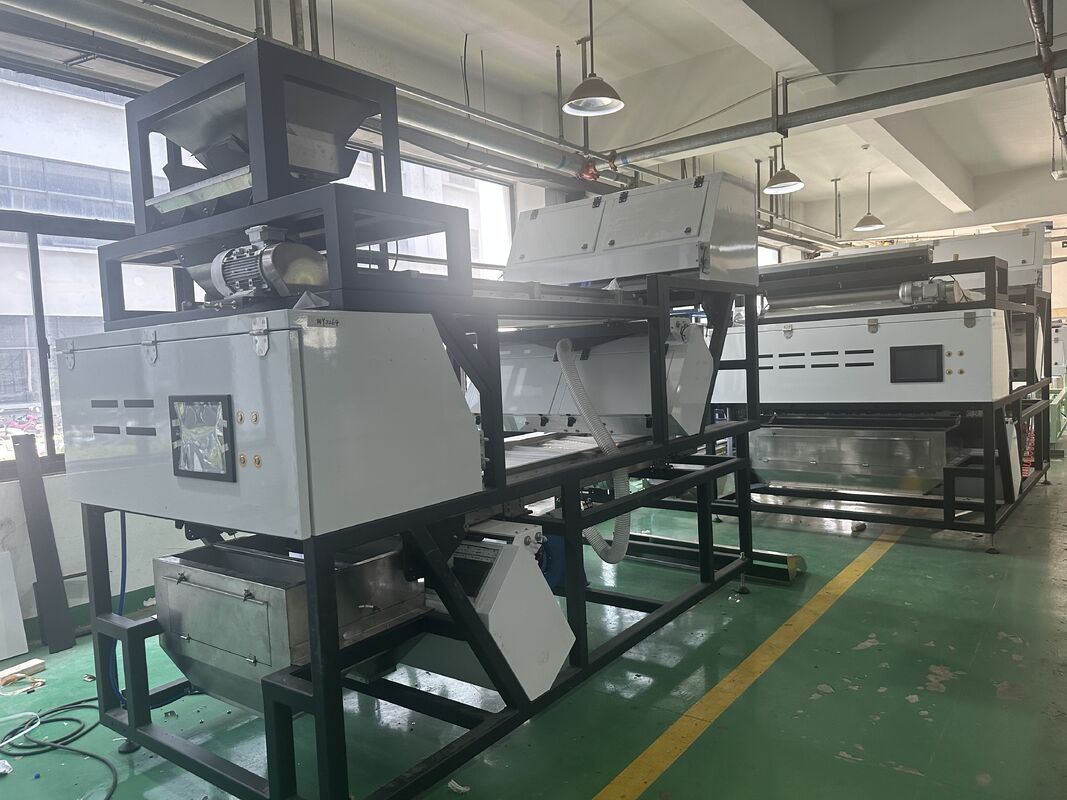 CCD Quartz Ore Color Sorter with 99.99% Sorting Accuracy and Double-Sided Camera Detection for Mineral Sorting