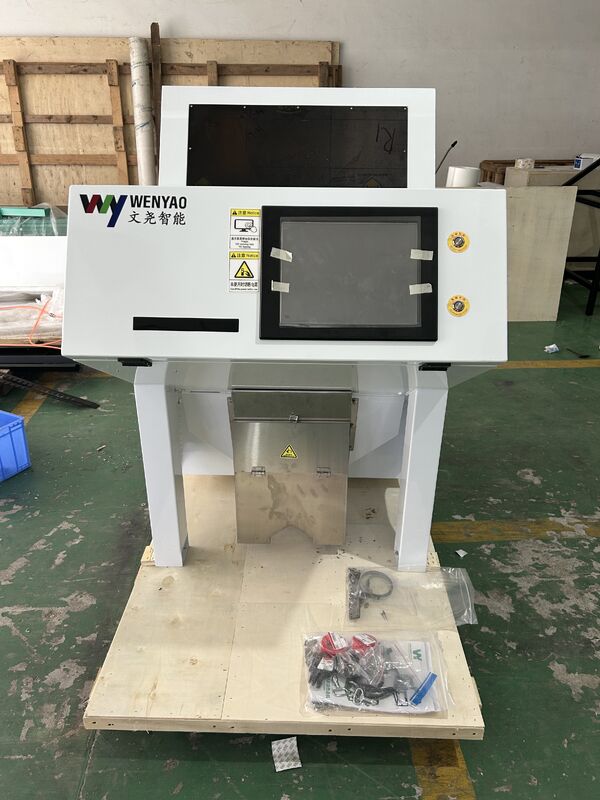 Nutmeg Peanut Sorting Machine for Removing Aflatoxin Particles with UV Light Technology