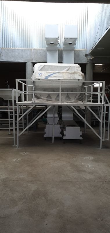 Sunflower  Seeds Color Sorter Machine For Sorting  Pistachio Seeds  Color Sorter Machine