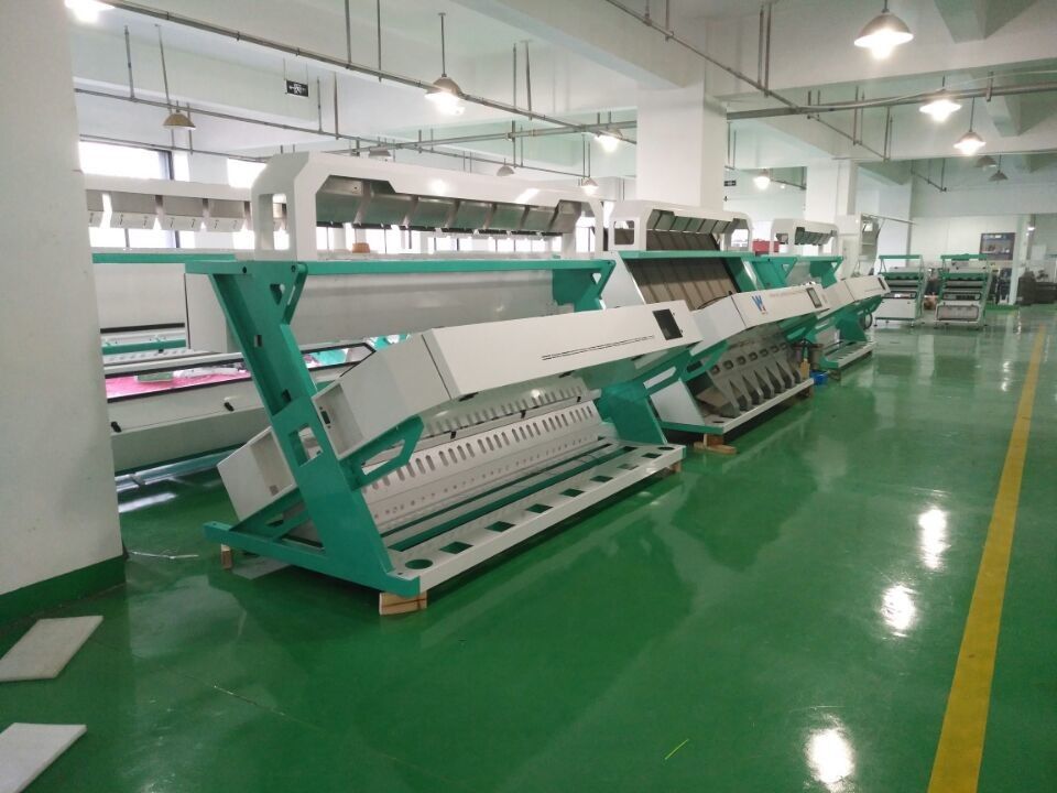 7 Chutes Quinoa Oat Grain Color Sorter For Separating White Color