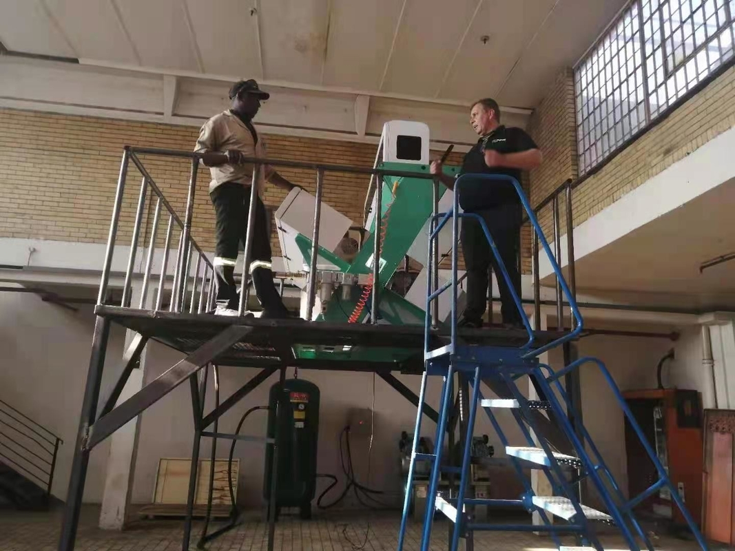Brown Rice Color Sorter Machine For Separating Bad Quality Rice
