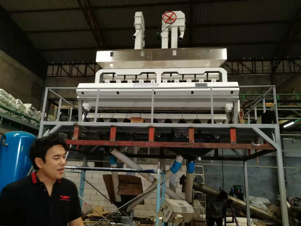 PP Plastic Sorting Machine PET Plastic Color Sorter