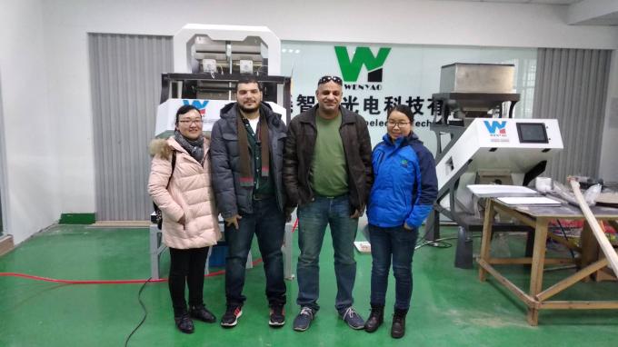 Intelligent Prunes Blueberry Cabbage Kiwicha Fried Onion Vegetable Fruit Color Sorter Machine for Farm Processing 16