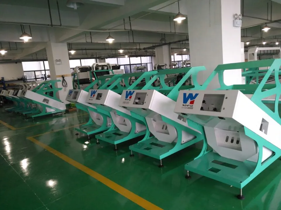 China Cost-Effective Food Processing Machinery Grian Color Sorter Rice Rye Niblet Color Sorting Machine with CE